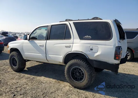 1998 Toyota 4Runner Sr5 z USA, uszkodzony, nr VIN JT3HN86RXW0175667